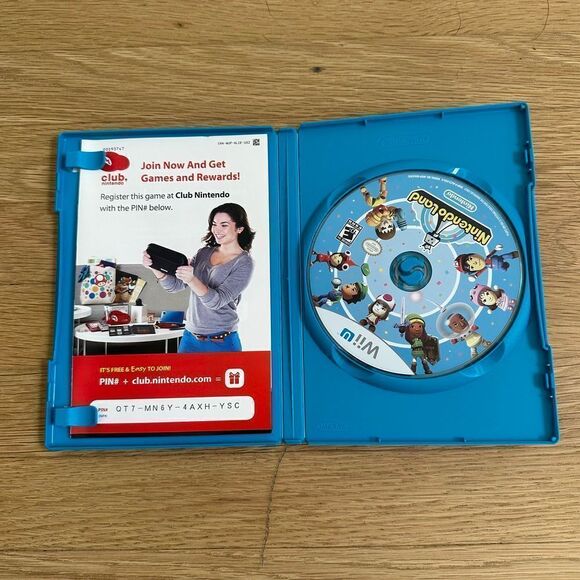 Wii U Nintendo Land Game - Picture 2 of 5